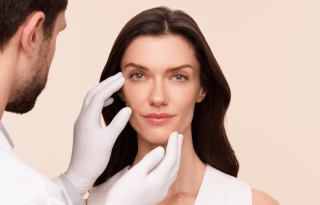 AVENE_EADV25_ANTI-AGING_ CARD