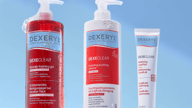 dex_dexeclear_ao_soothing_cleanser_range_carrousel e-retail_3000x3000_2025_en